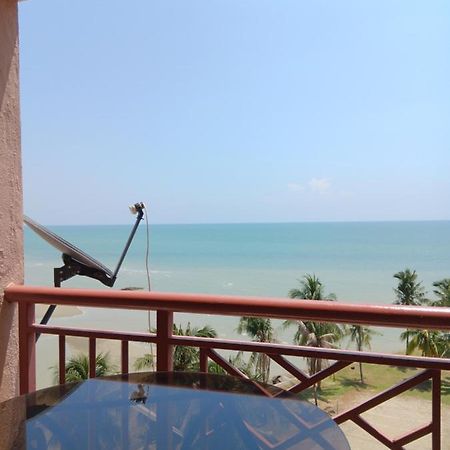 Appartement Adelia Beach View Paradise Lagoon à Port Dickson Extérieur photo